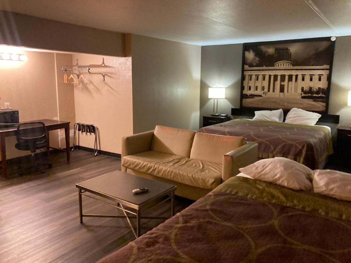 Super 8 By Wyndham Millbury/Toledo Hotel Eksteriør billede