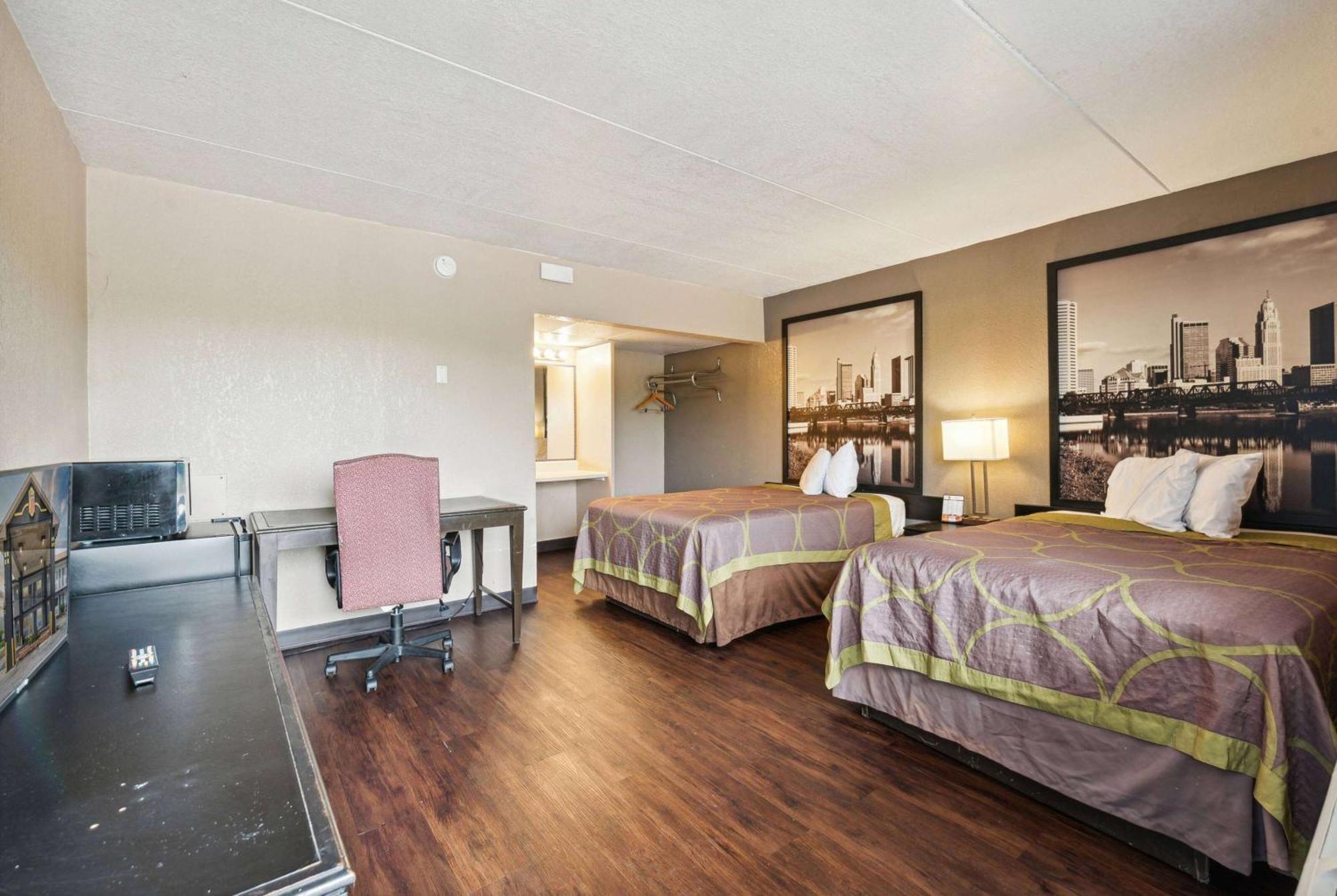 Super 8 By Wyndham Millbury/Toledo Hotel Eksteriør billede