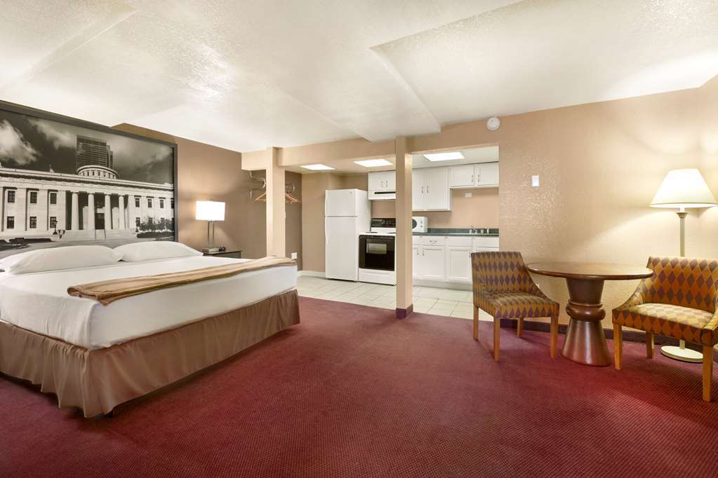 Super 8 By Wyndham Millbury/Toledo Hotel Værelse billede